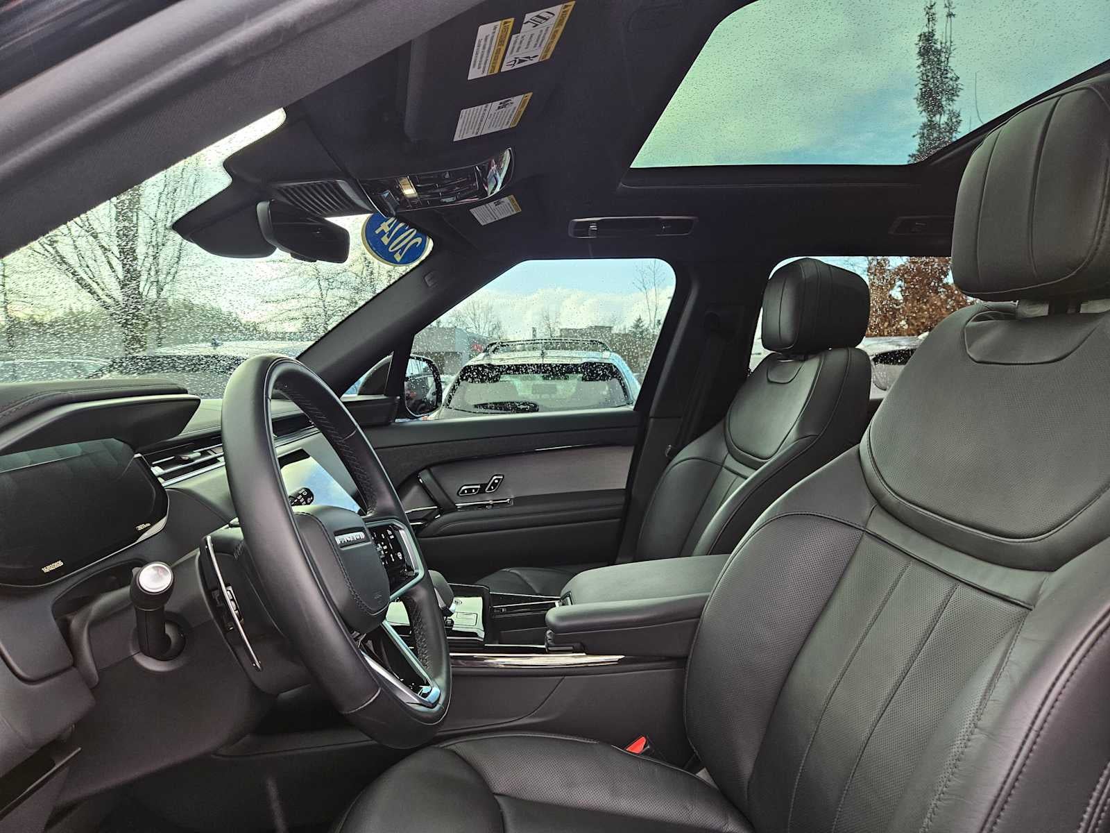 2024 Land Rover Range Rover Sport SE