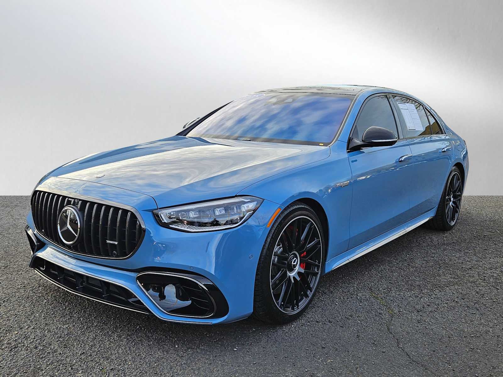 2025 Mercedes-Benz AMG® S 63 E AMG® S 63 E