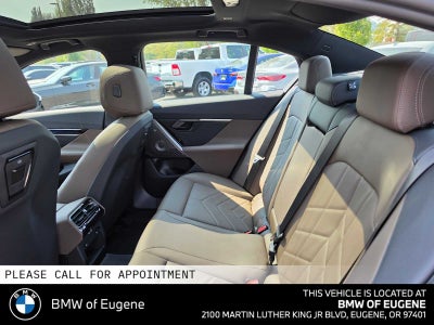 2027 BMW 5 Series 550e xDrive