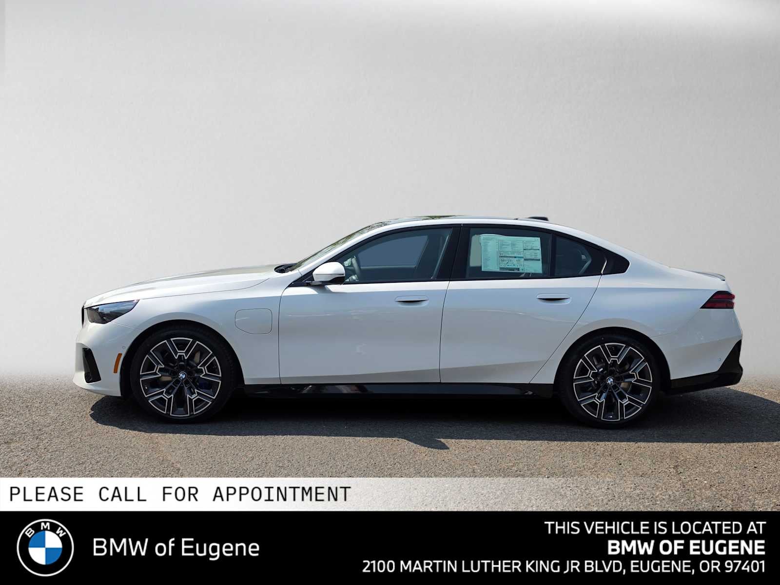 2027 BMW 5 Series 550e xDrive
