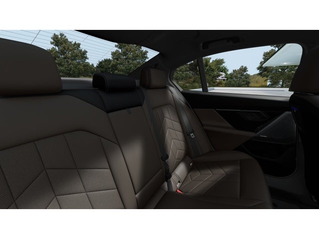 2027 BMW 5 Series 550e xDrive