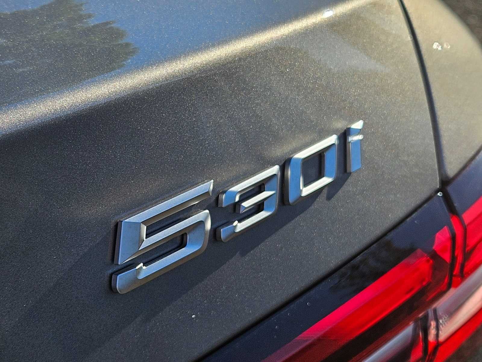 2026 BMW 5 Series 530i xDrive