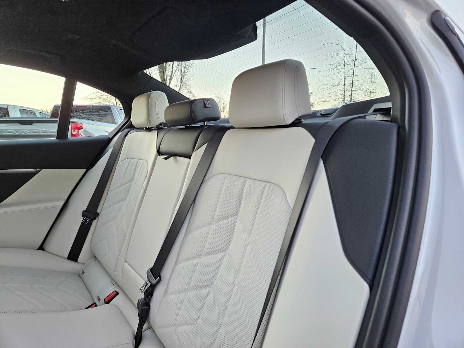 2026 BMW 5 Series 530i xDrive