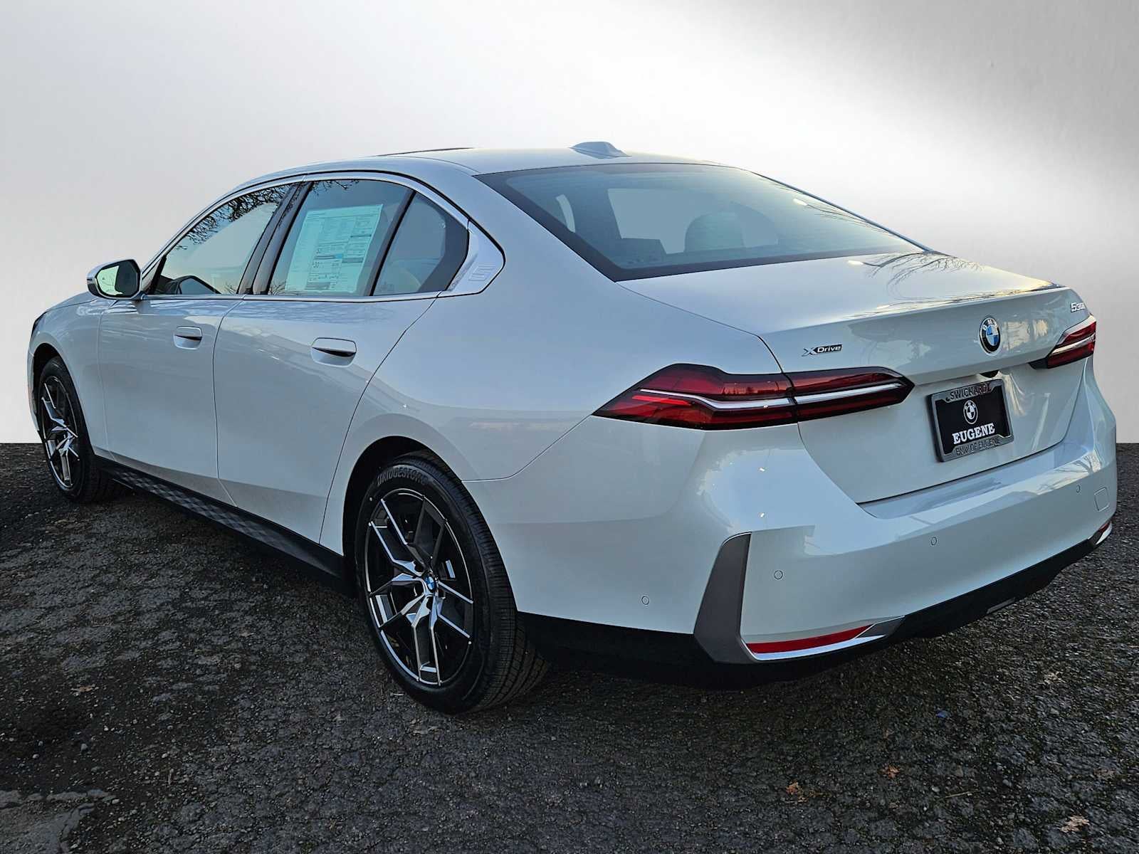 2026 BMW 5 Series 530i xDrive