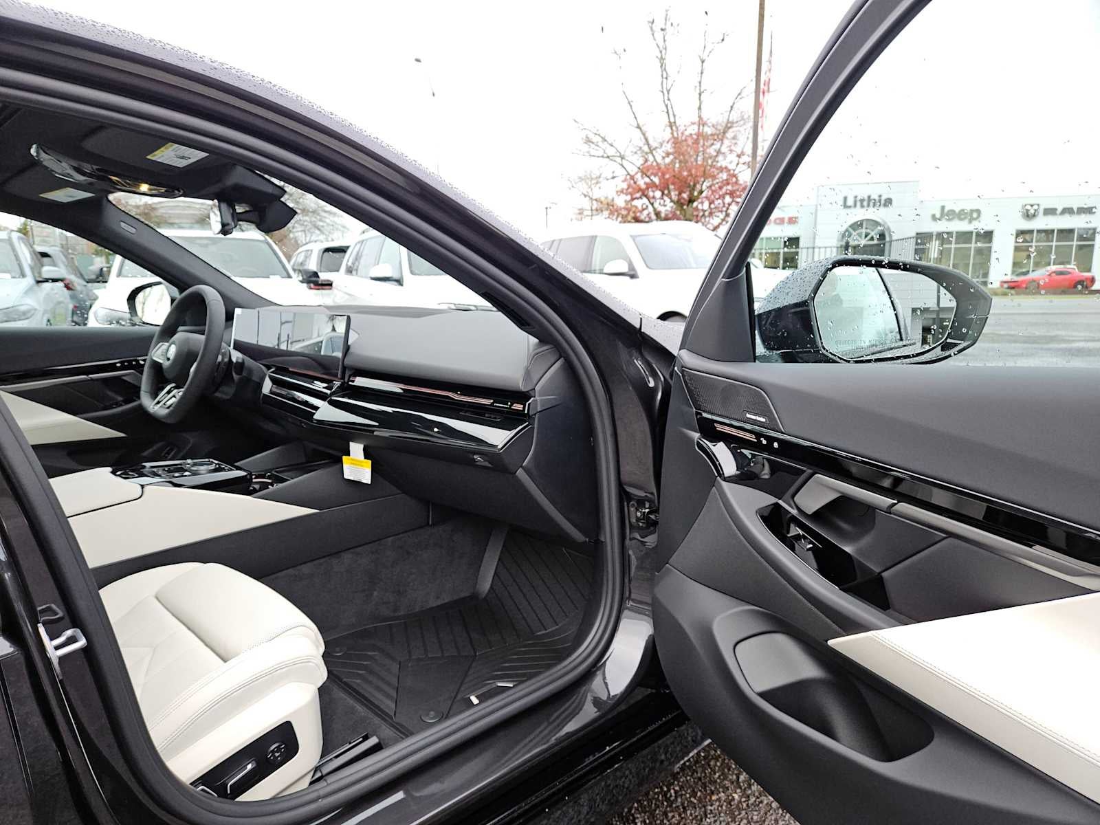 2026 BMW 5 Series 530i xDrive