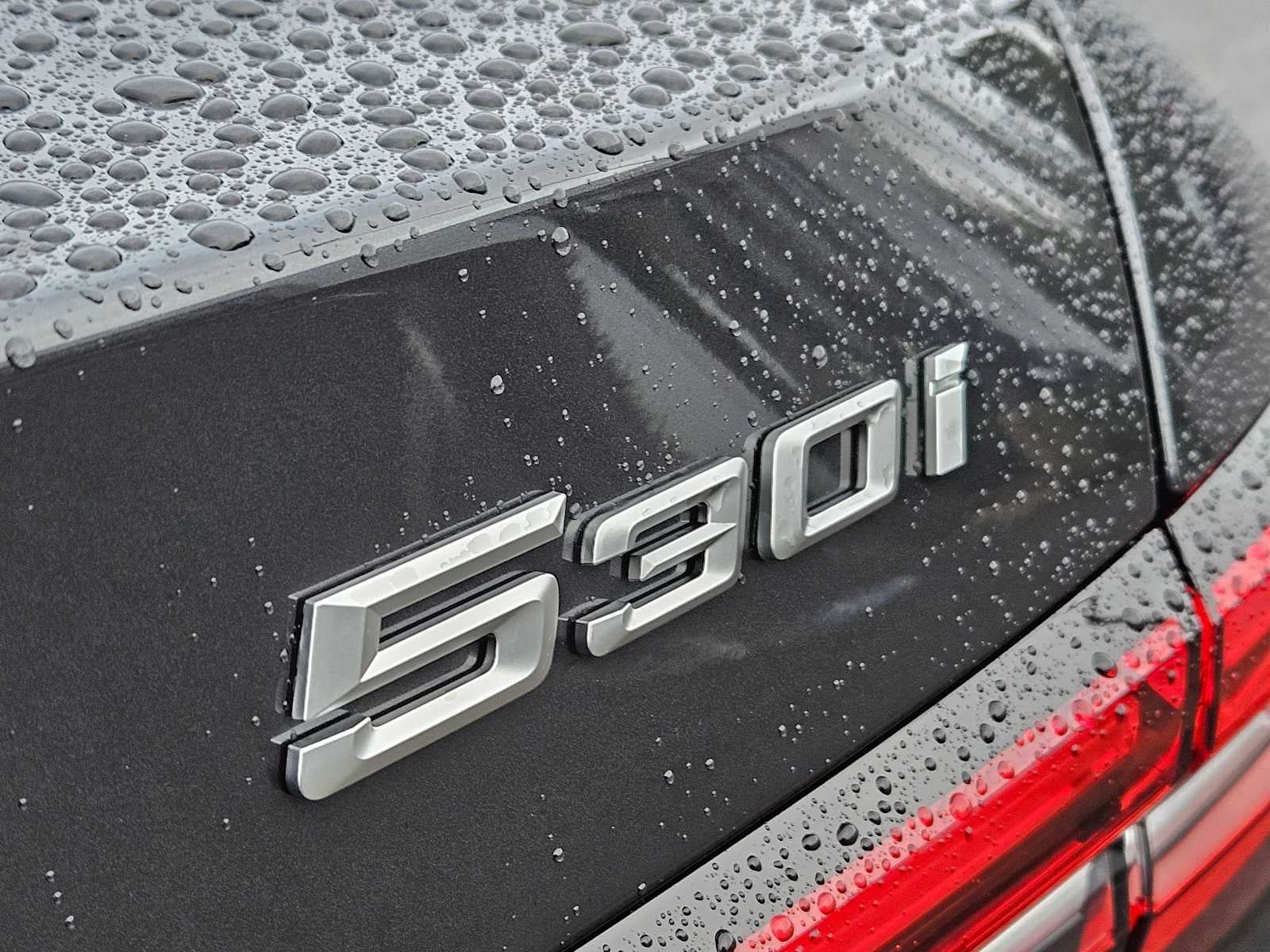 2026 BMW 5 Series 530i xDrive