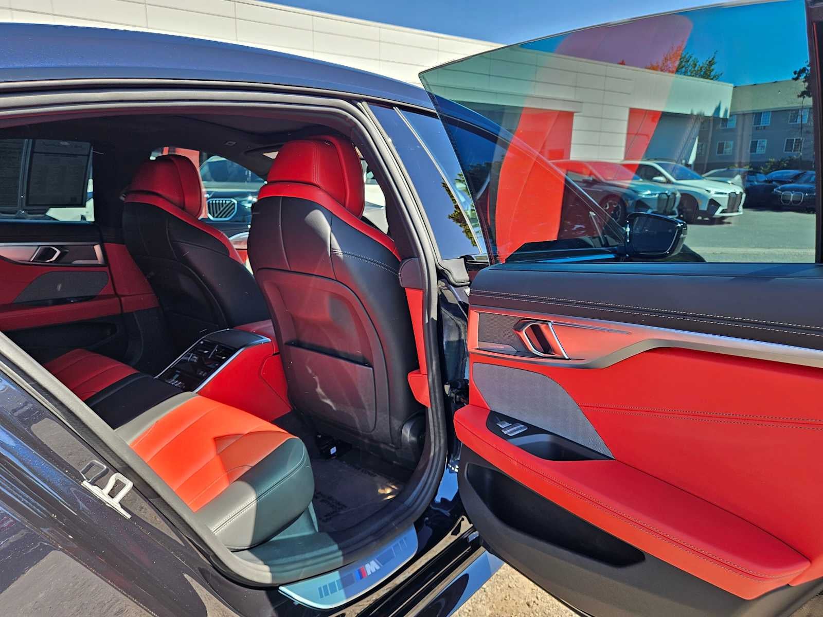 2025 BMW 8 Series 840i