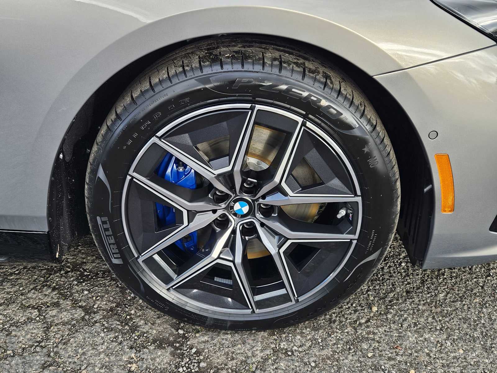 2026 BMW i5 xDrive40