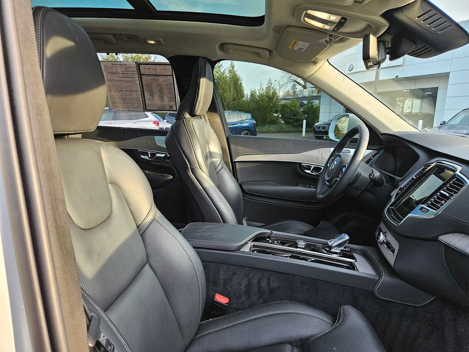 2025 Volvo XC90 Plug-In Hybrid Ultra