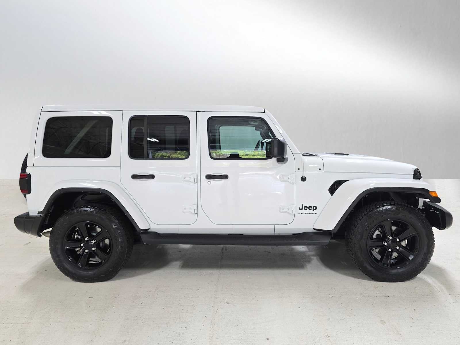 2023 Jeep Wrangler Sahara Altitude