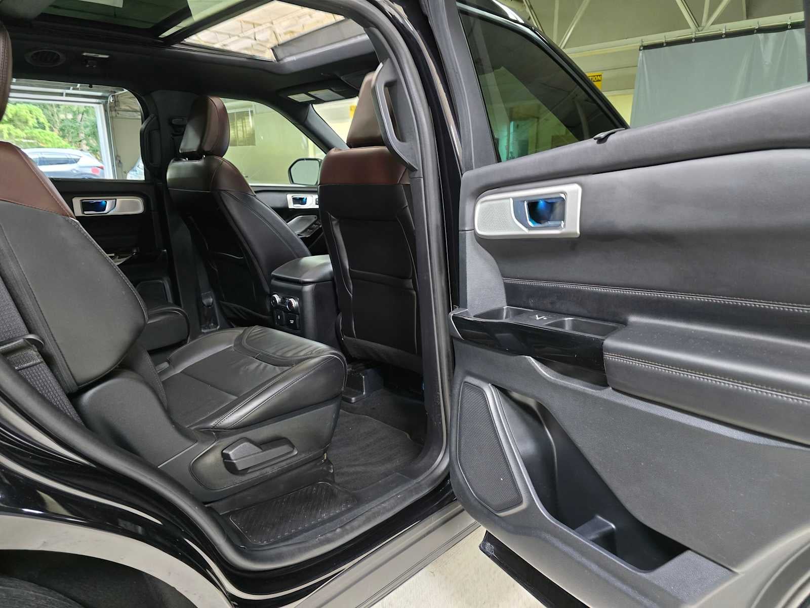 2021 Ford Explorer Platinum