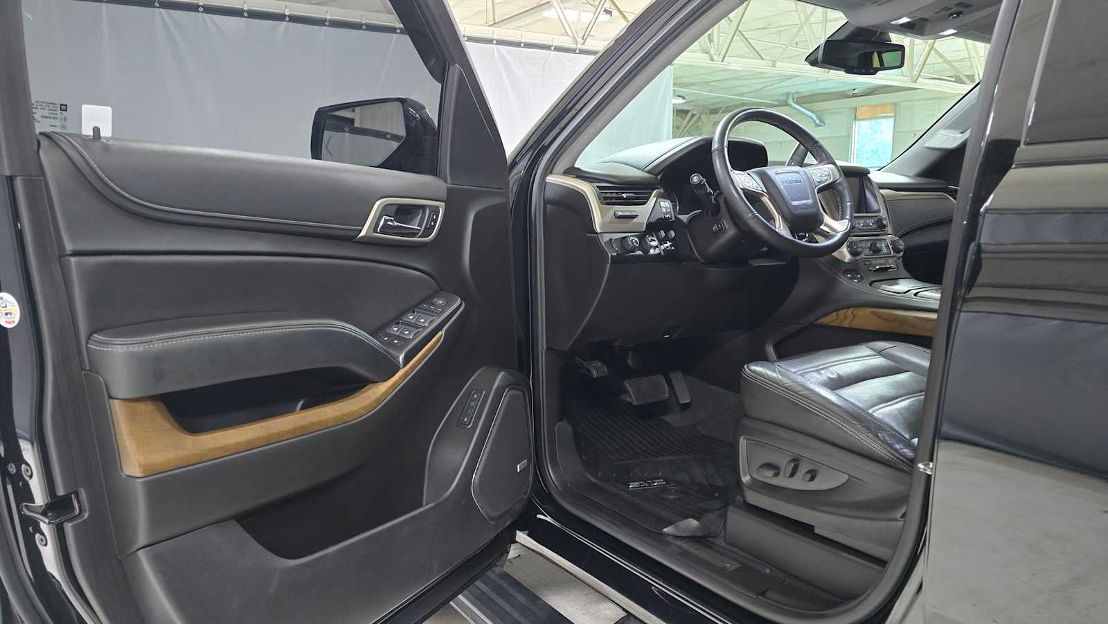 2020 GMC Yukon Denali Denali