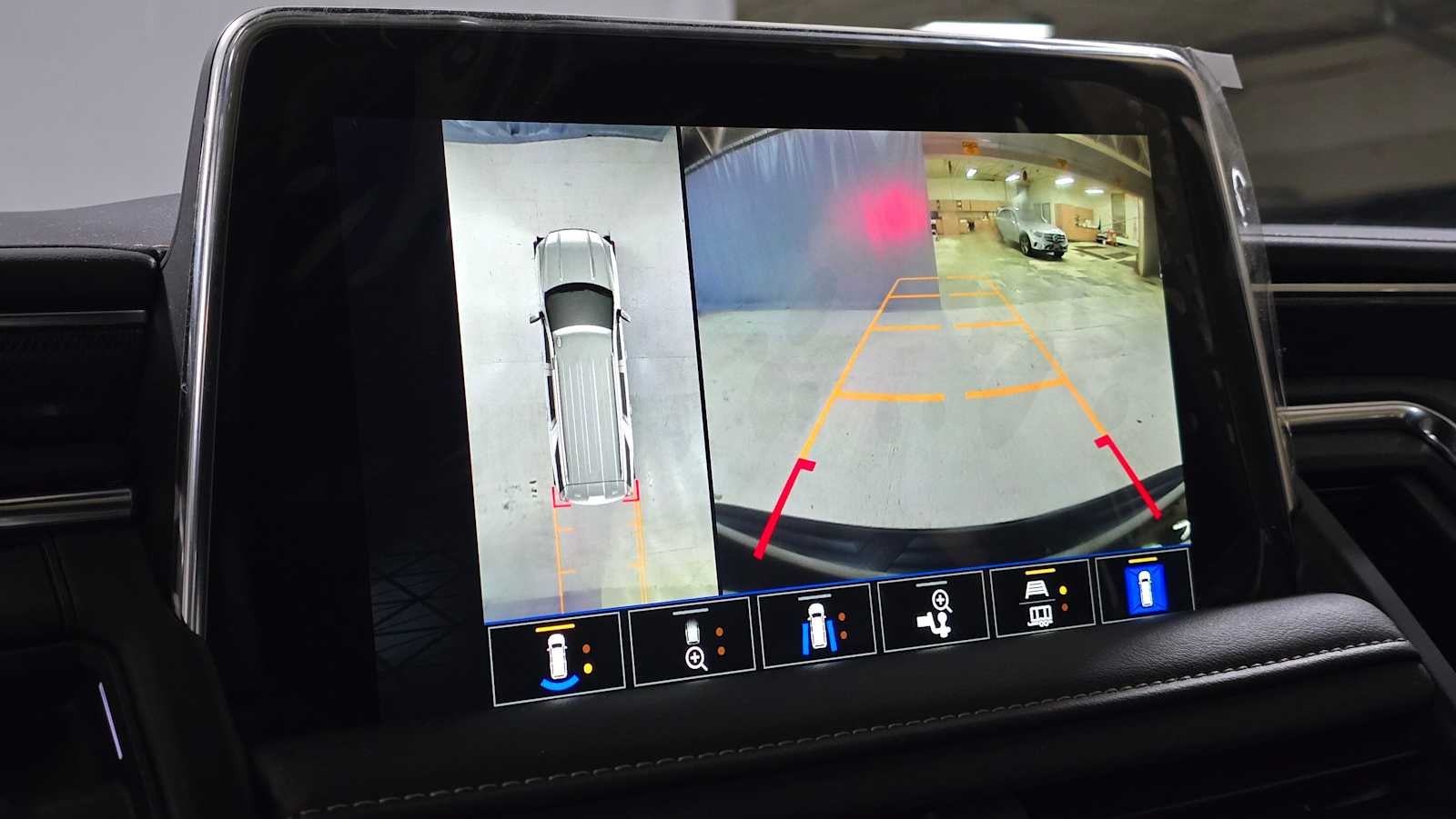 2024 GMC Yukon XL AT4