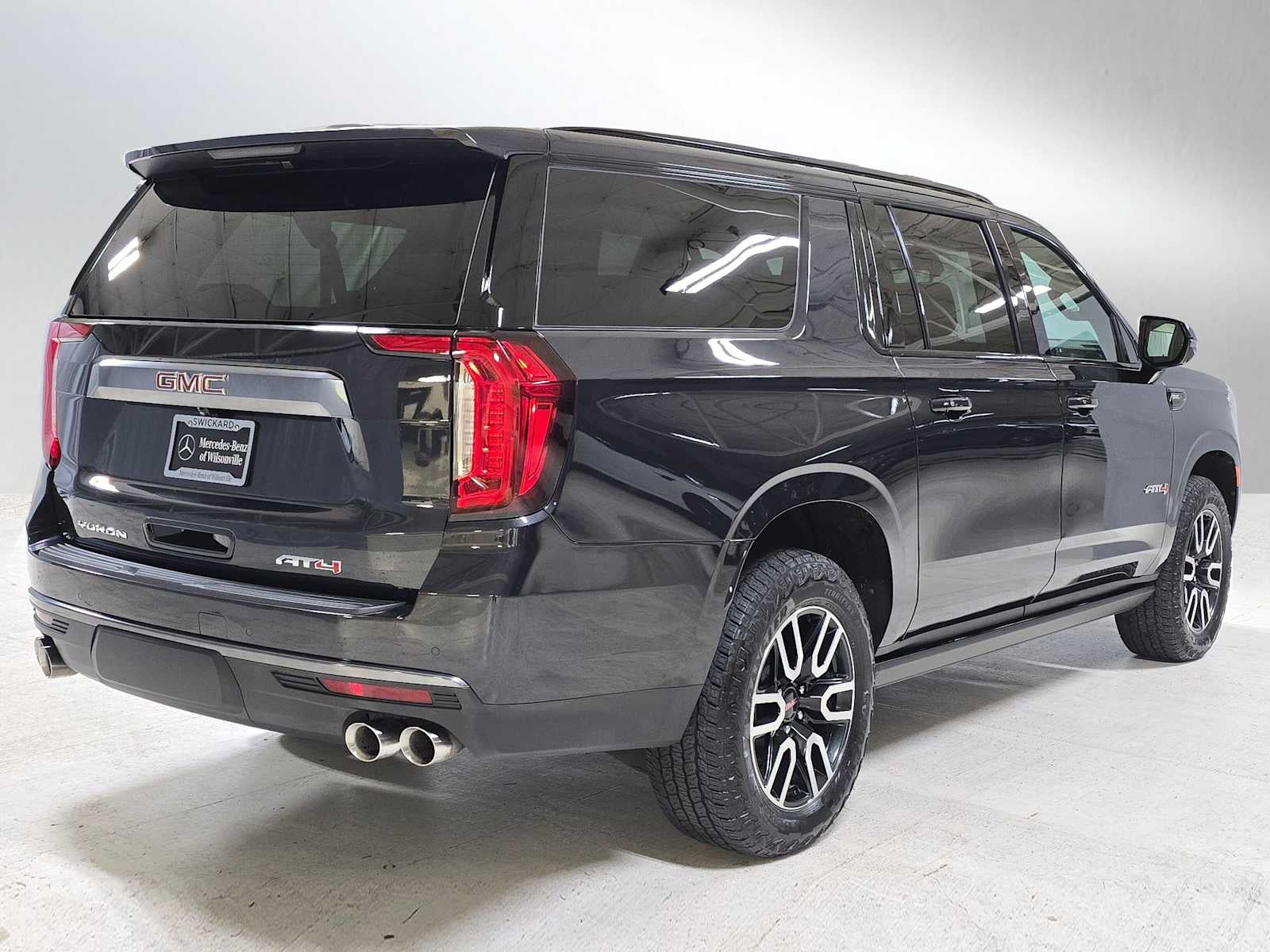 2024 GMC Yukon XL AT4