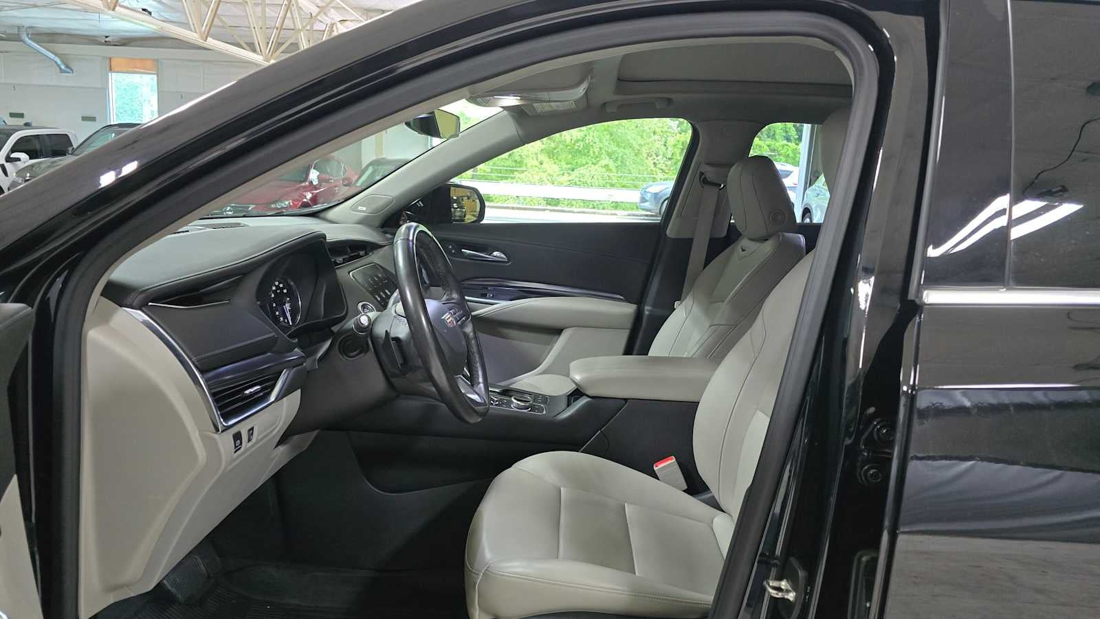 2019 Cadillac XT4 AWD Luxury