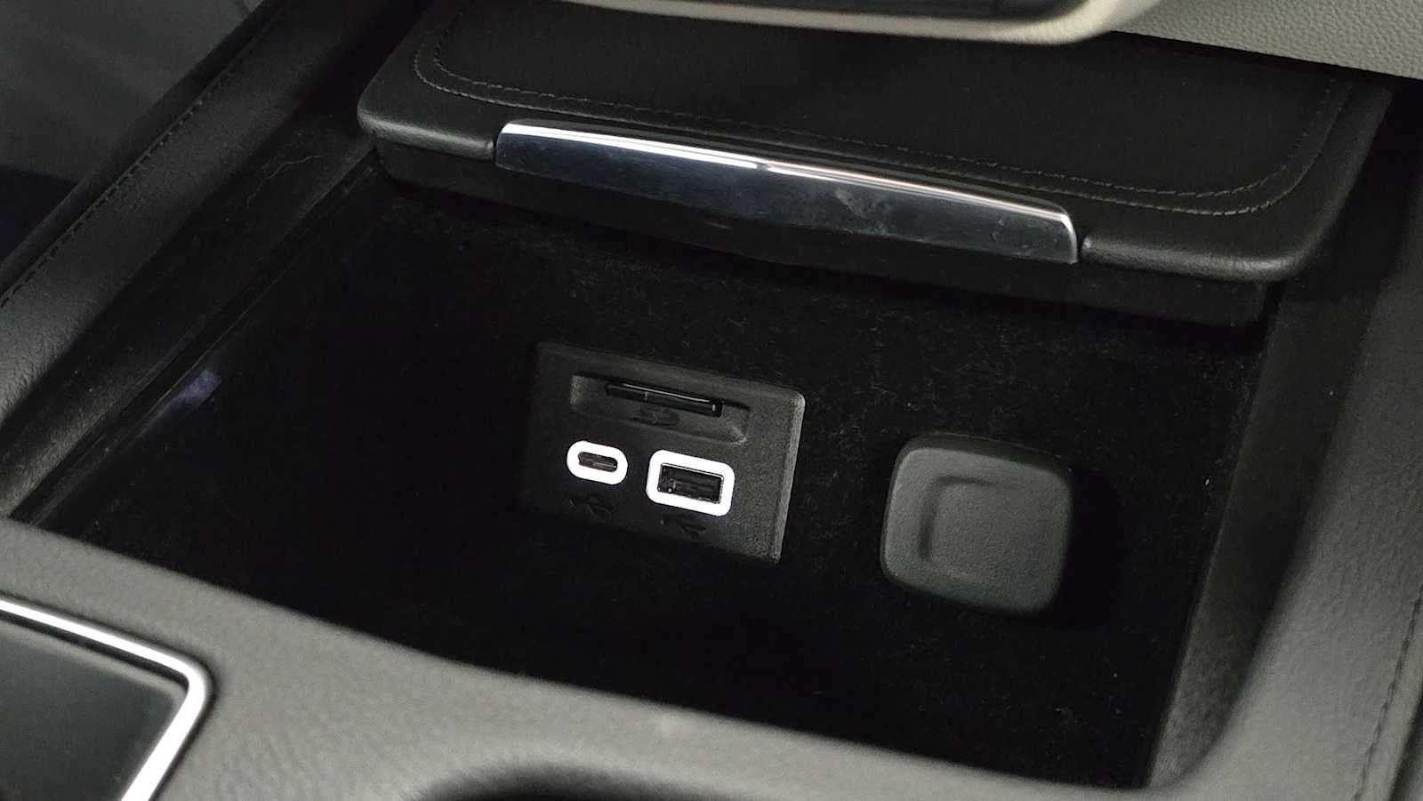 2019 Cadillac XT4 AWD Luxury