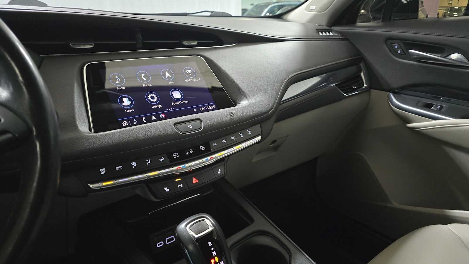 2019 Cadillac XT4 AWD Luxury
