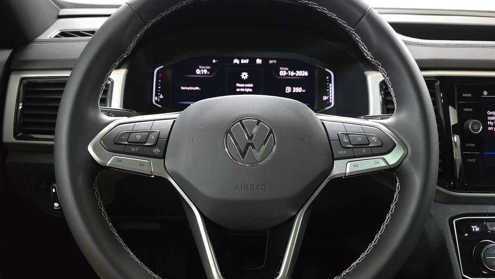 2023 Volkswagen Atlas Cross Sport 2.0T SE w/Technology