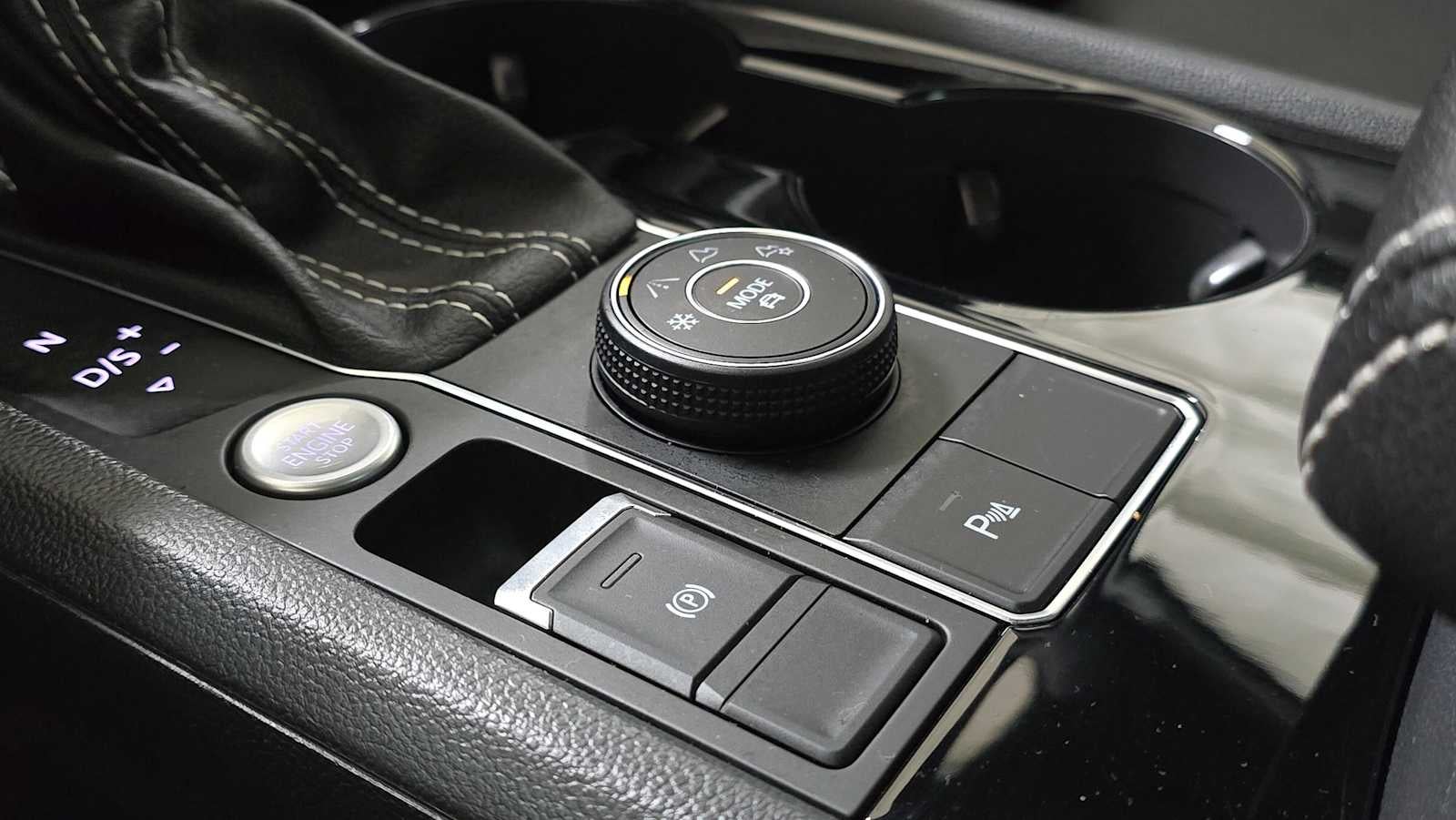 2023 Volkswagen Atlas Cross Sport 2.0T SE w/Technology