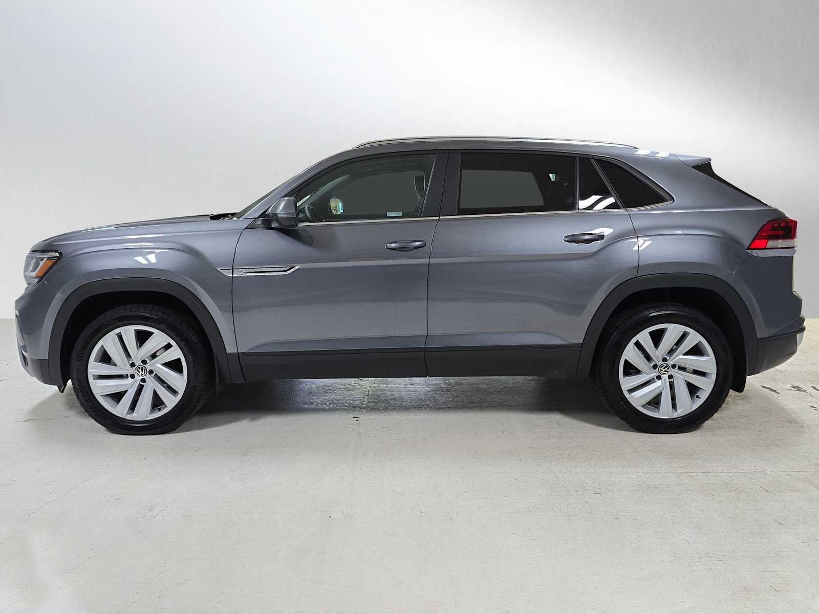 2023 Volkswagen Atlas Cross Sport 2.0T SE w/Technology