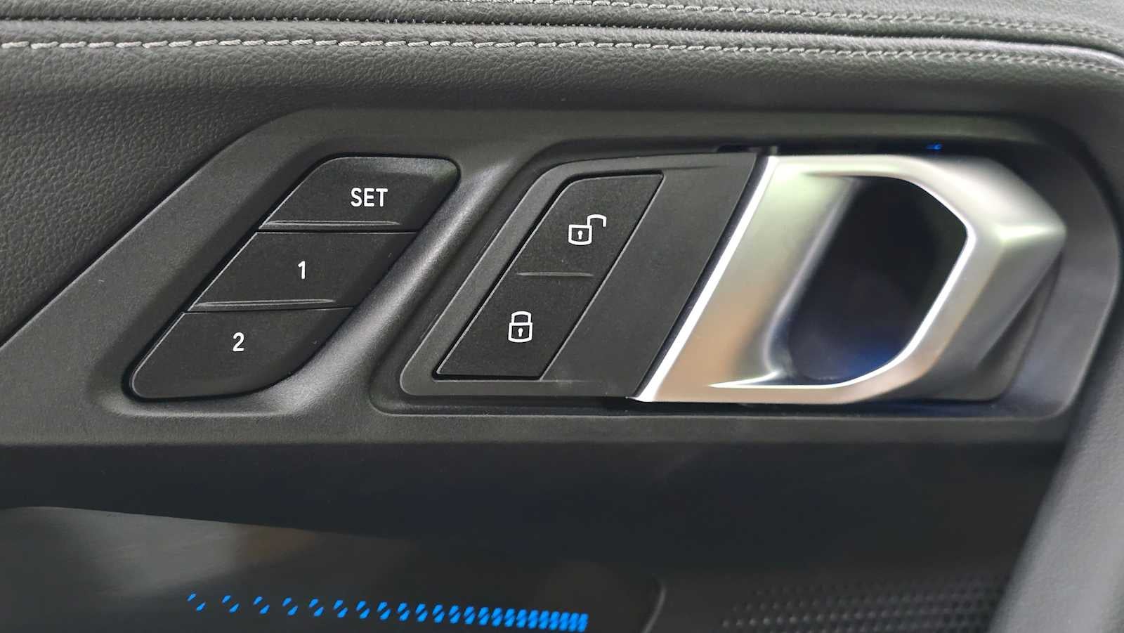 2025 BMW 2 Series M240i xDrive