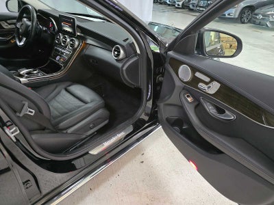 2016 Mercedes-Benz C 350e 4dr Sdn RWD
