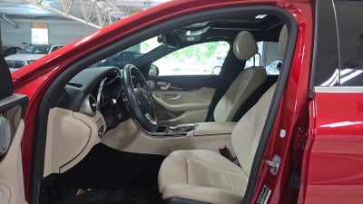 2018 Mercedes-Benz C 300 Sedan
