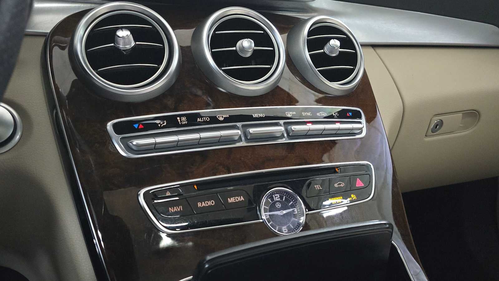 2018 Mercedes-Benz C 300 Sedan