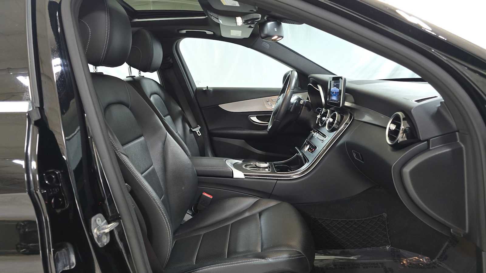 2018 Mercedes-Benz C 300 Sedan