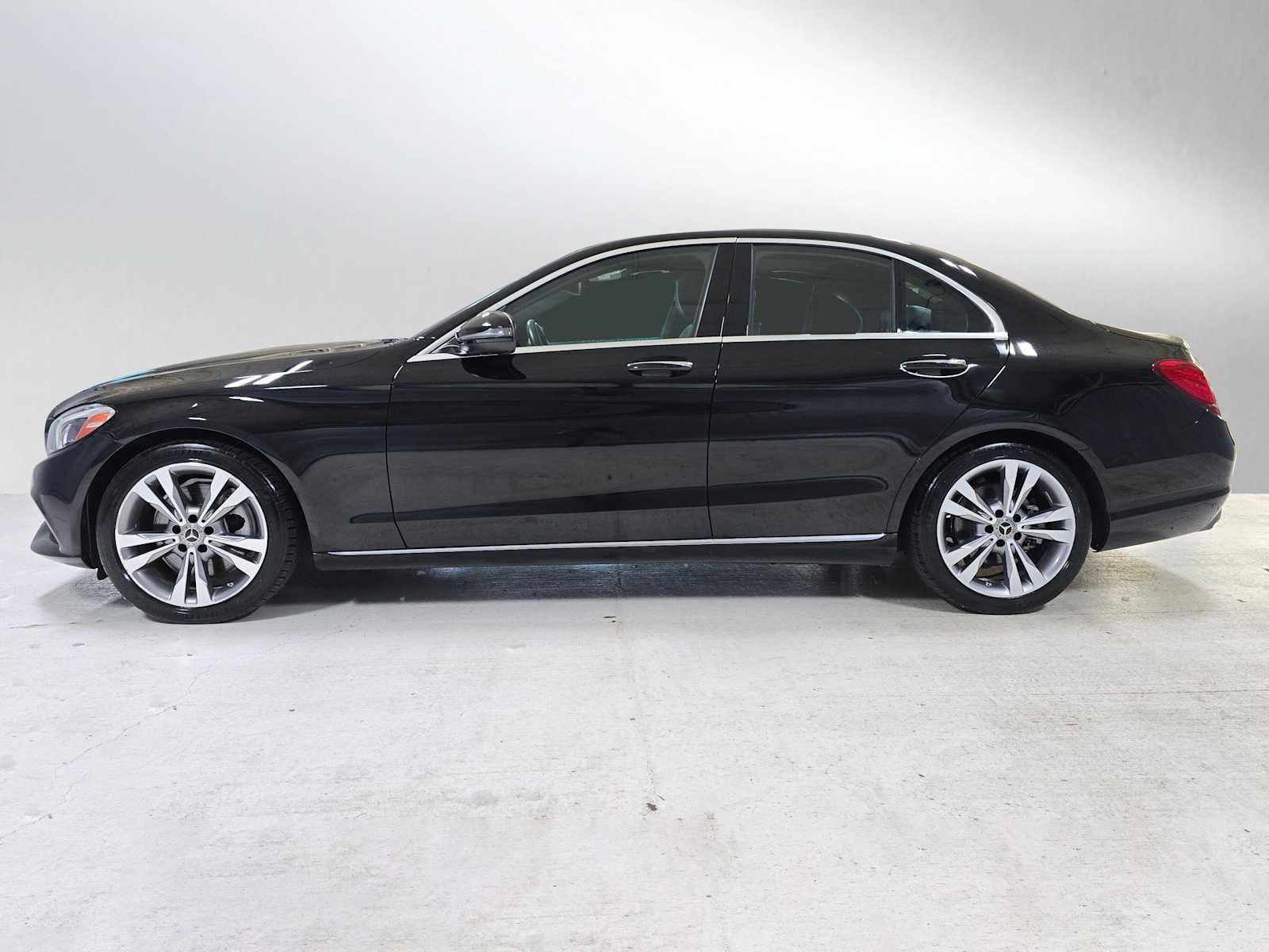 2018 Mercedes-Benz C 300 Sedan