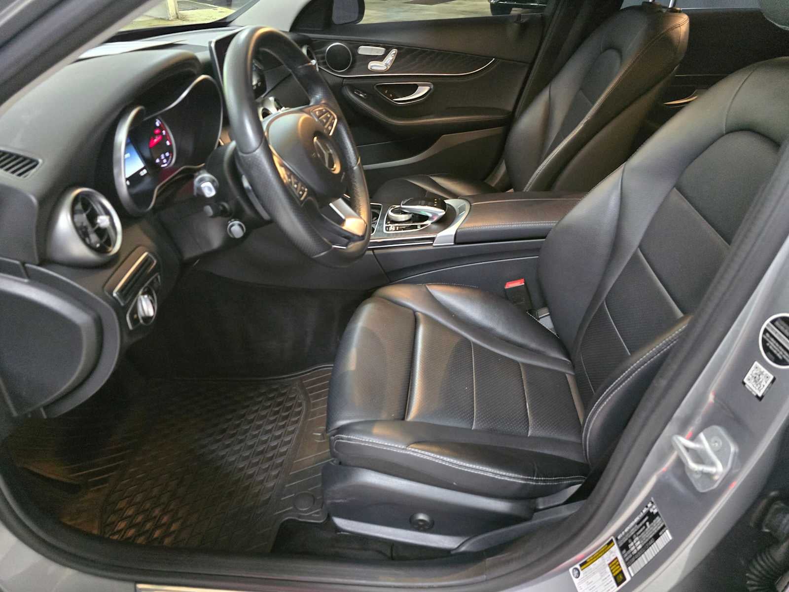 2016 Mercedes-Benz C 300 4dr Sdn 4MATIC®