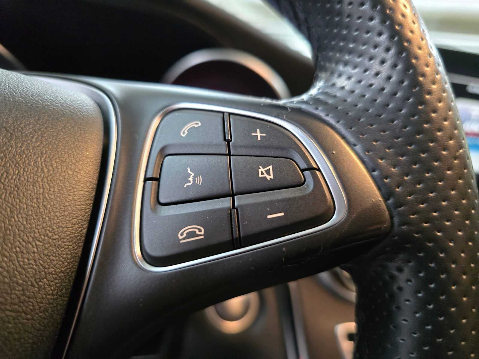 2016 Mercedes-Benz C 300 4dr Sdn 4MATIC®