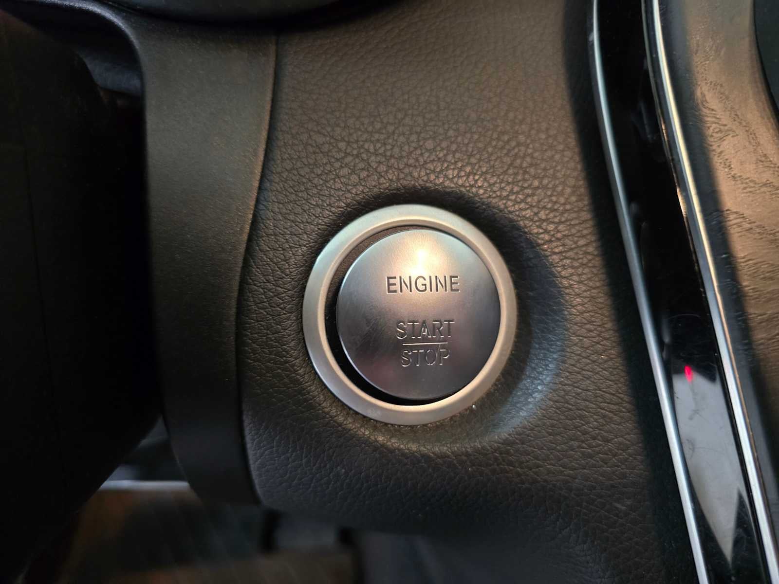 2016 Mercedes-Benz C 300 4dr Sdn 4MATIC®
