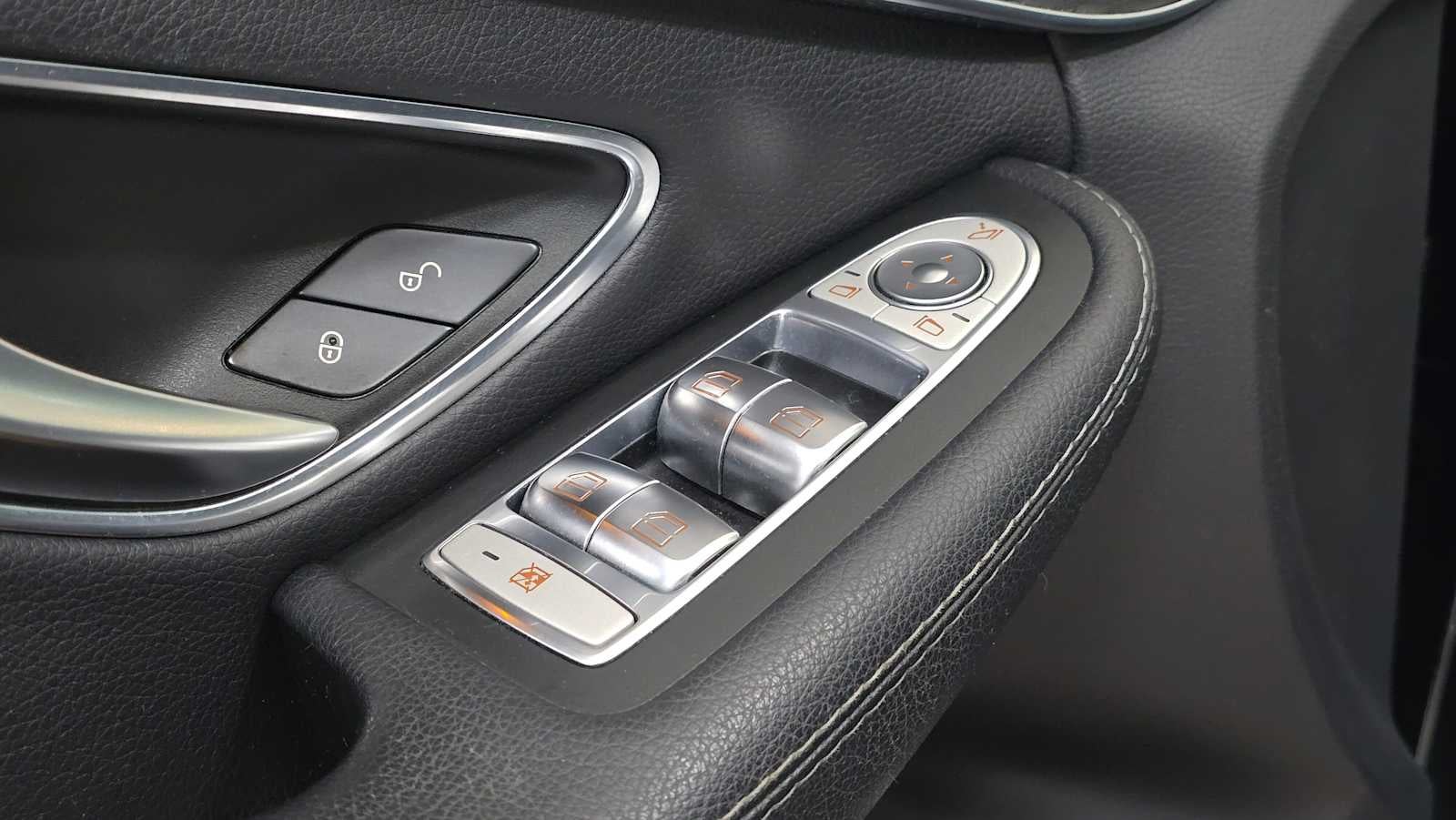 2016 Mercedes-Benz C-Class C 300 Luxury