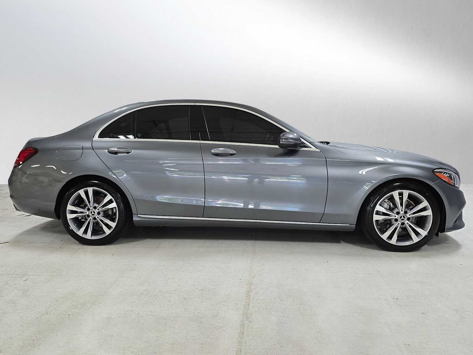 2019 Mercedes-Benz C 300 Sedan
