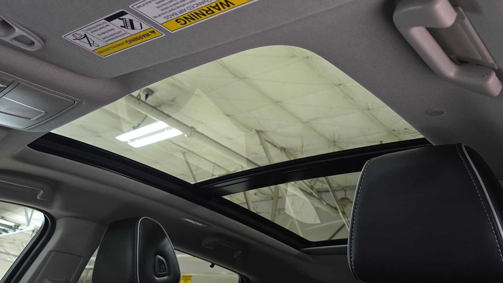 2023 Acura MDX w/Advance Package