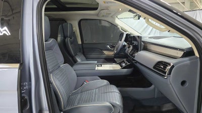 2024 Lincoln Navigator L Black Label