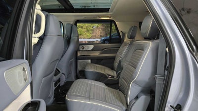 2024 Lincoln Navigator L Black Label