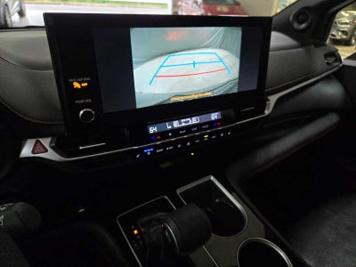 2025 Toyota Sienna XSE