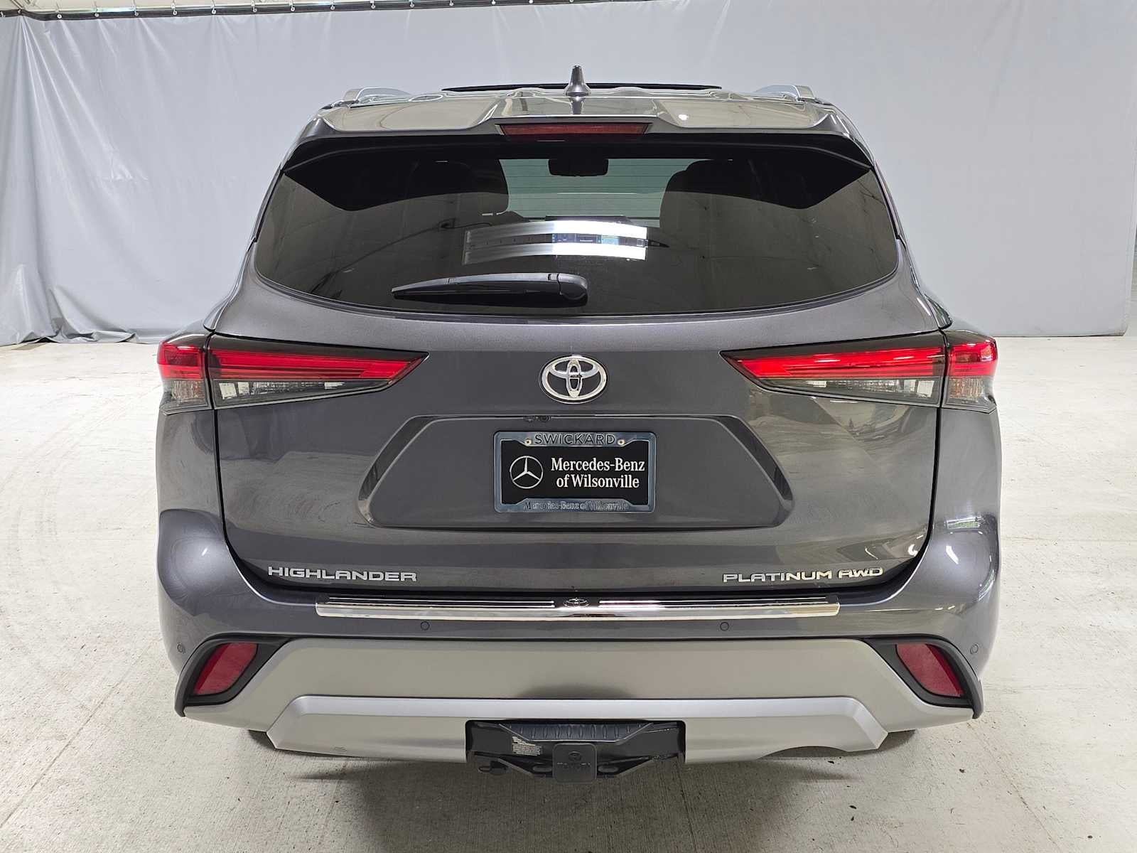 2022 Toyota Highlander Platinum