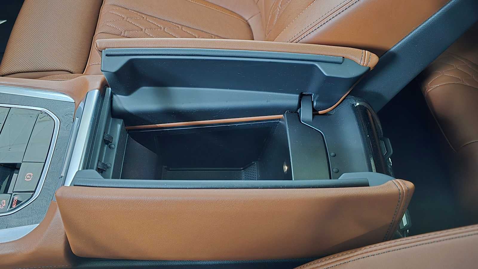 2025 BMW X6 xDrive40i xDrive40i