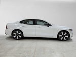 2024 Volvo S60 Recharge Plug-In Hybrid Ultimate Dark Theme