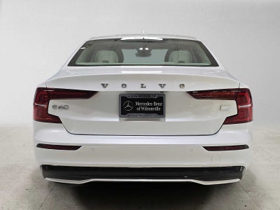 2024 Volvo S60 Recharge Plug-In Hybrid Ultimate Dark Theme