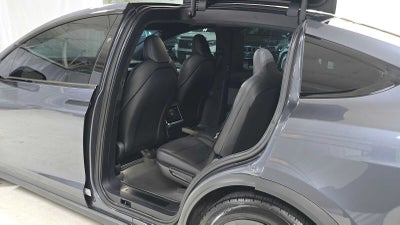 2022 Tesla Model X AWD