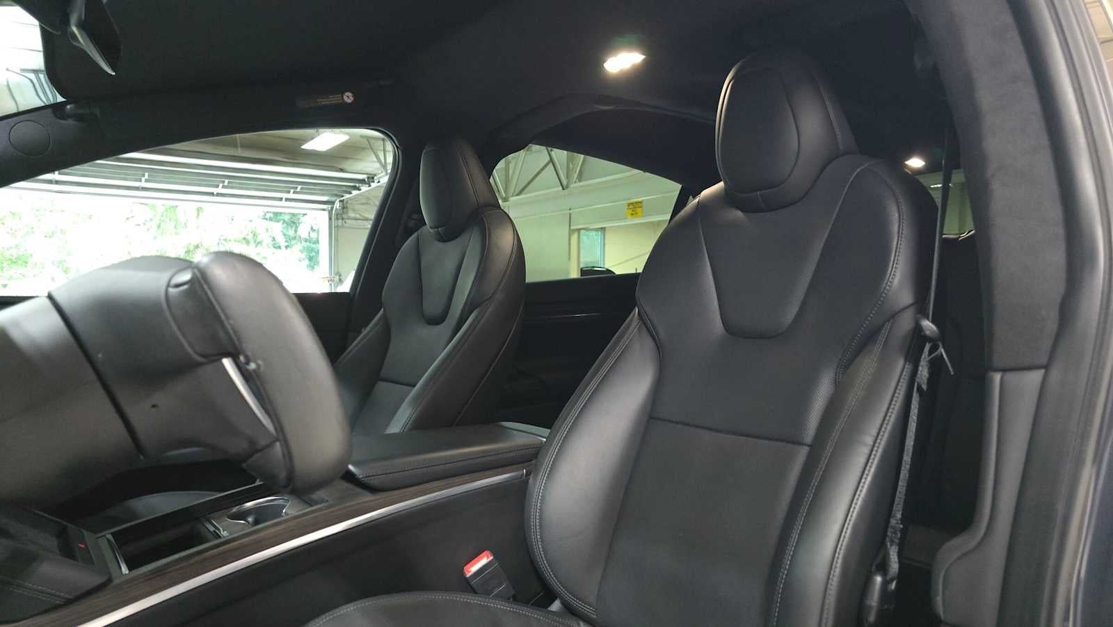 2022 Tesla Model X AWD