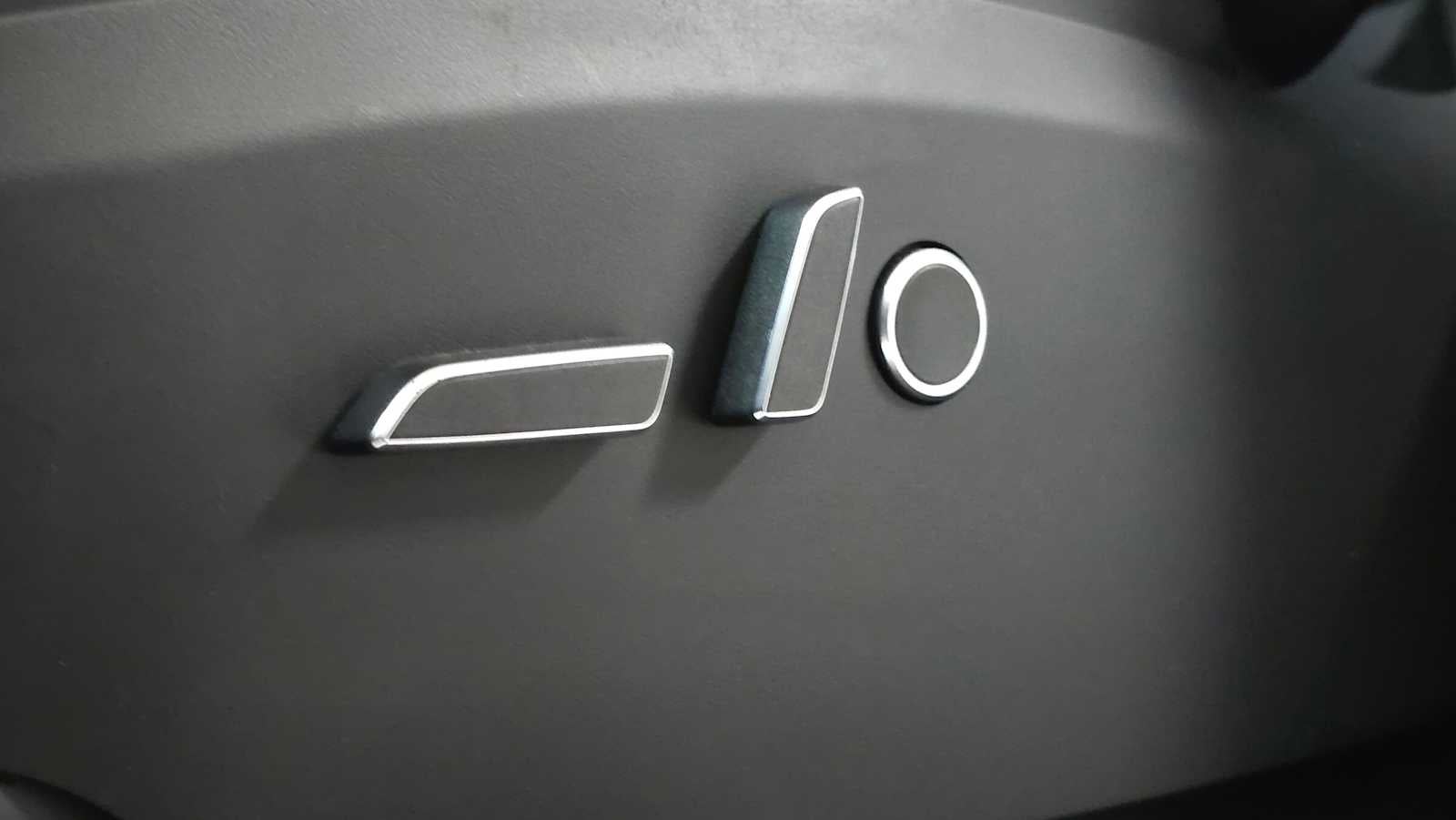 2022 Tesla Model X AWD