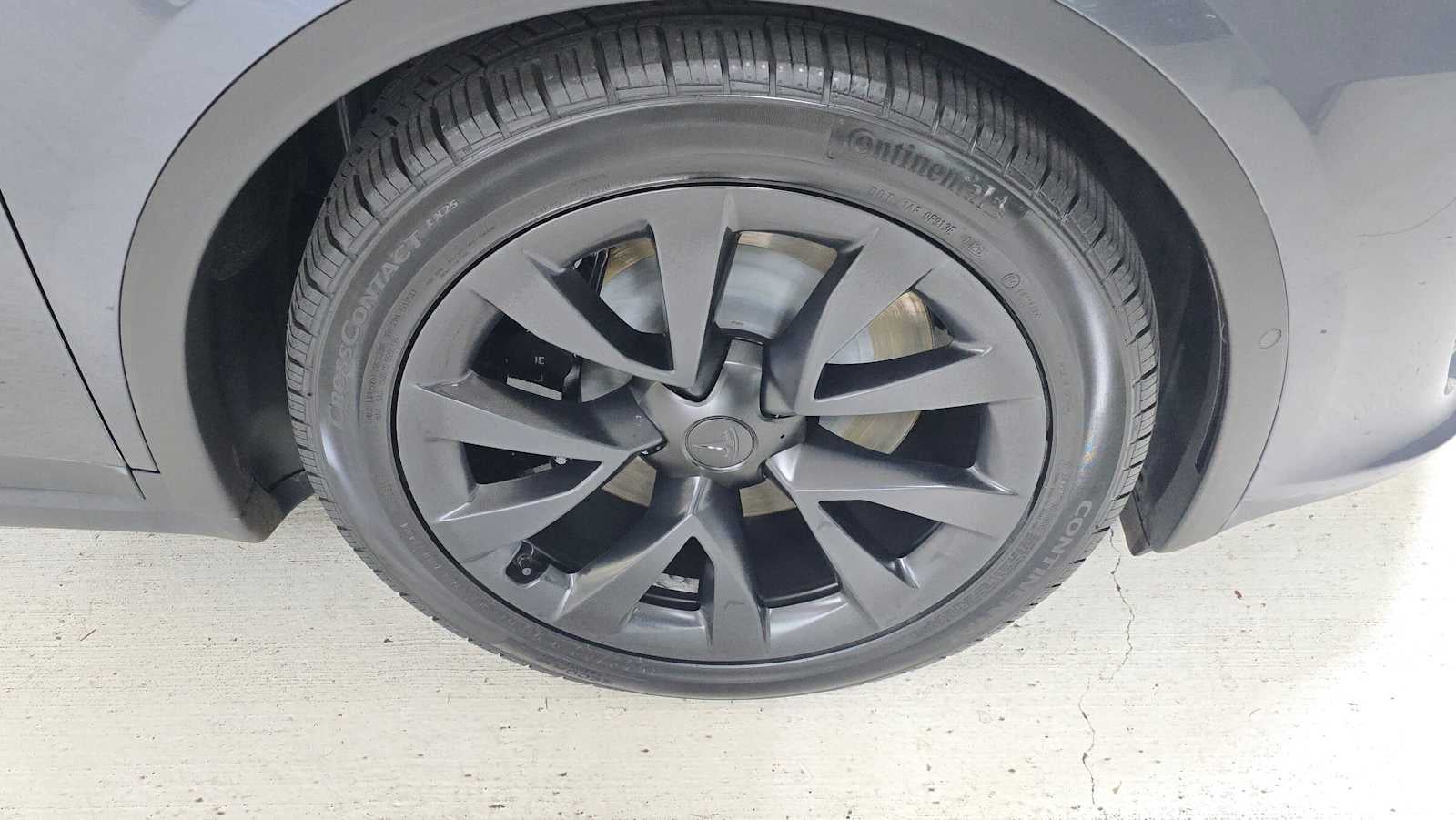 2022 Tesla Model X AWD