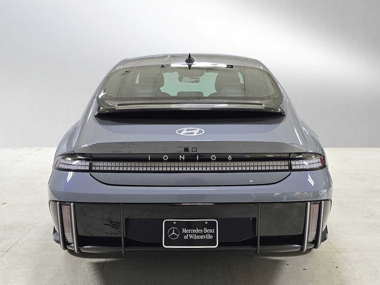 2024 Hyundai IONIQ 6 SE