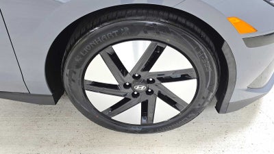 2024 Hyundai IONIQ 6 SE