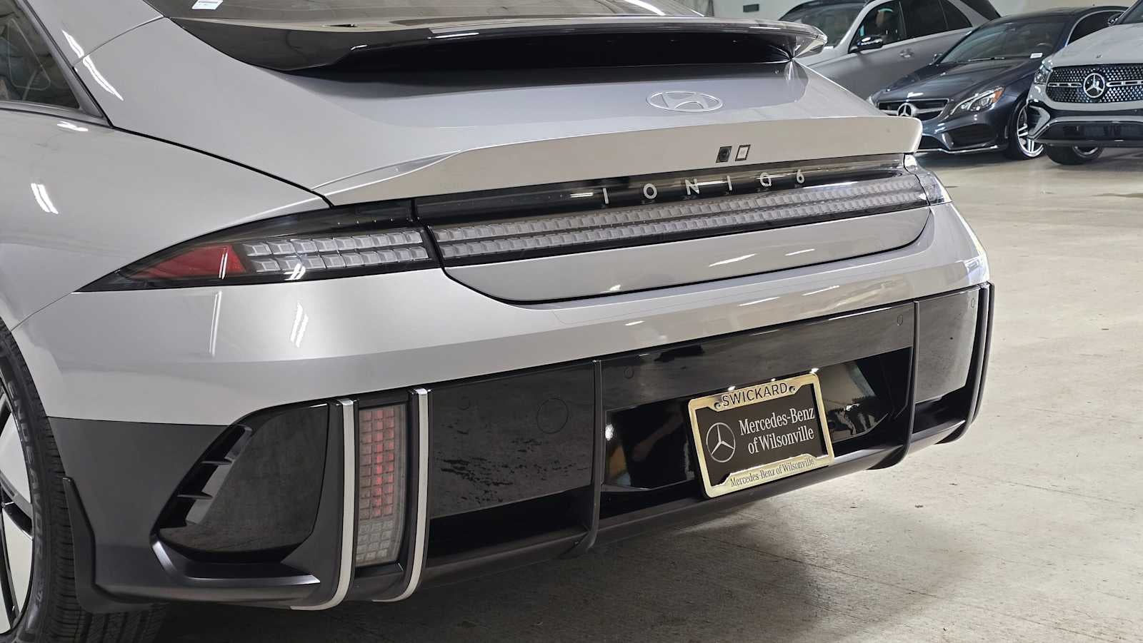 2024 Hyundai IONIQ 6 SE